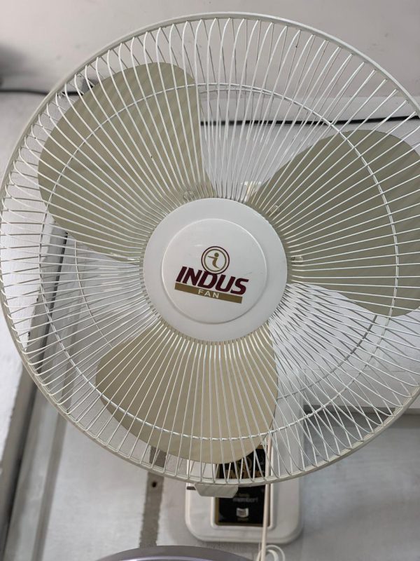 Indus Bracket Fan 18” Copper